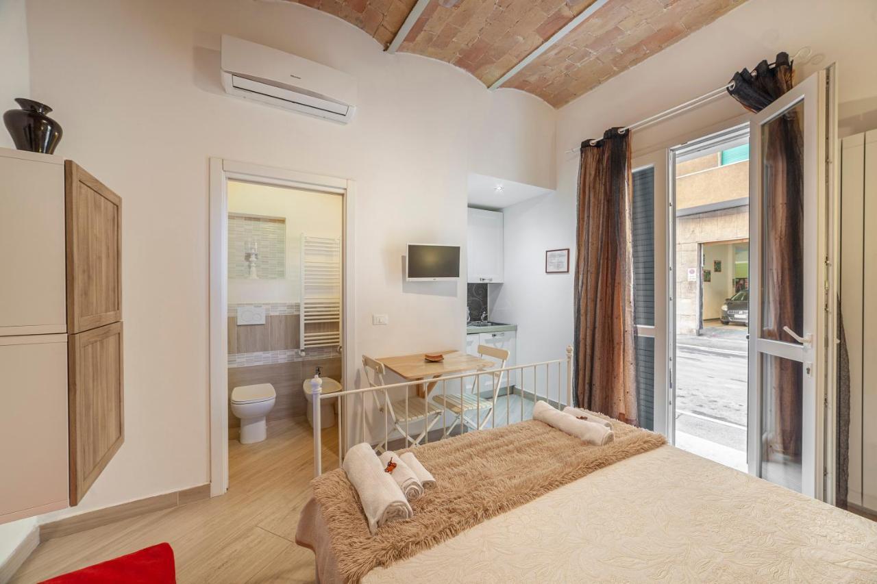 B&B Prima Dell'Elba 피옴비노 외부 사진
